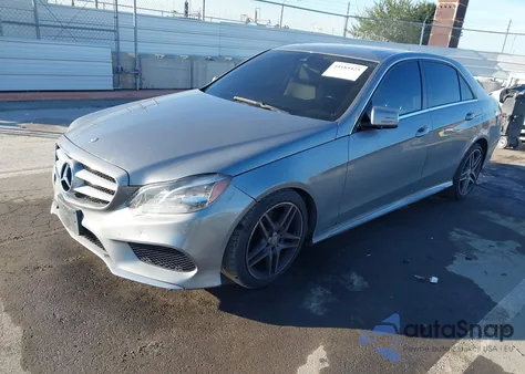 2014 Mercedes-Benz E 350 z USA, uszkodzony, nr VIN WDDHF5KB2EA998060